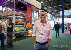 John Meijer naturally couldn't resist taking a lap around the fair.