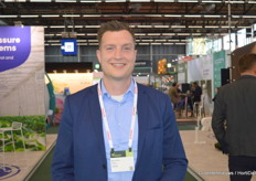 Dario Pobric of Philips Horticulture