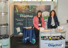 Maja Rischer and Peggy Barenkau from Microfluidic ChipShop