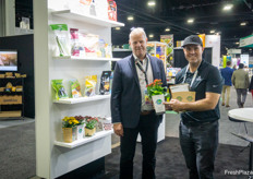 Bent Rahbek, Schur, and Lars Jensen, Ellepot, work together for sustainable packaging solutions in retail. Look for their plastic-free Retail Sleeve. 